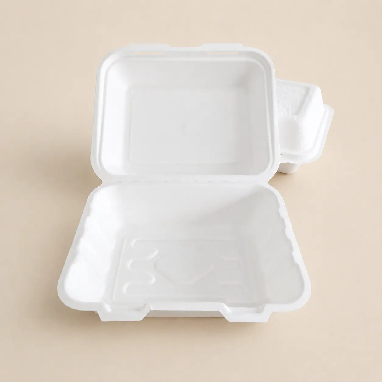 7.5 x 6-Inch Molded Pulp Clamshell Open Front View Open front view of 7.5 x 6-inch molded pulp clamshell