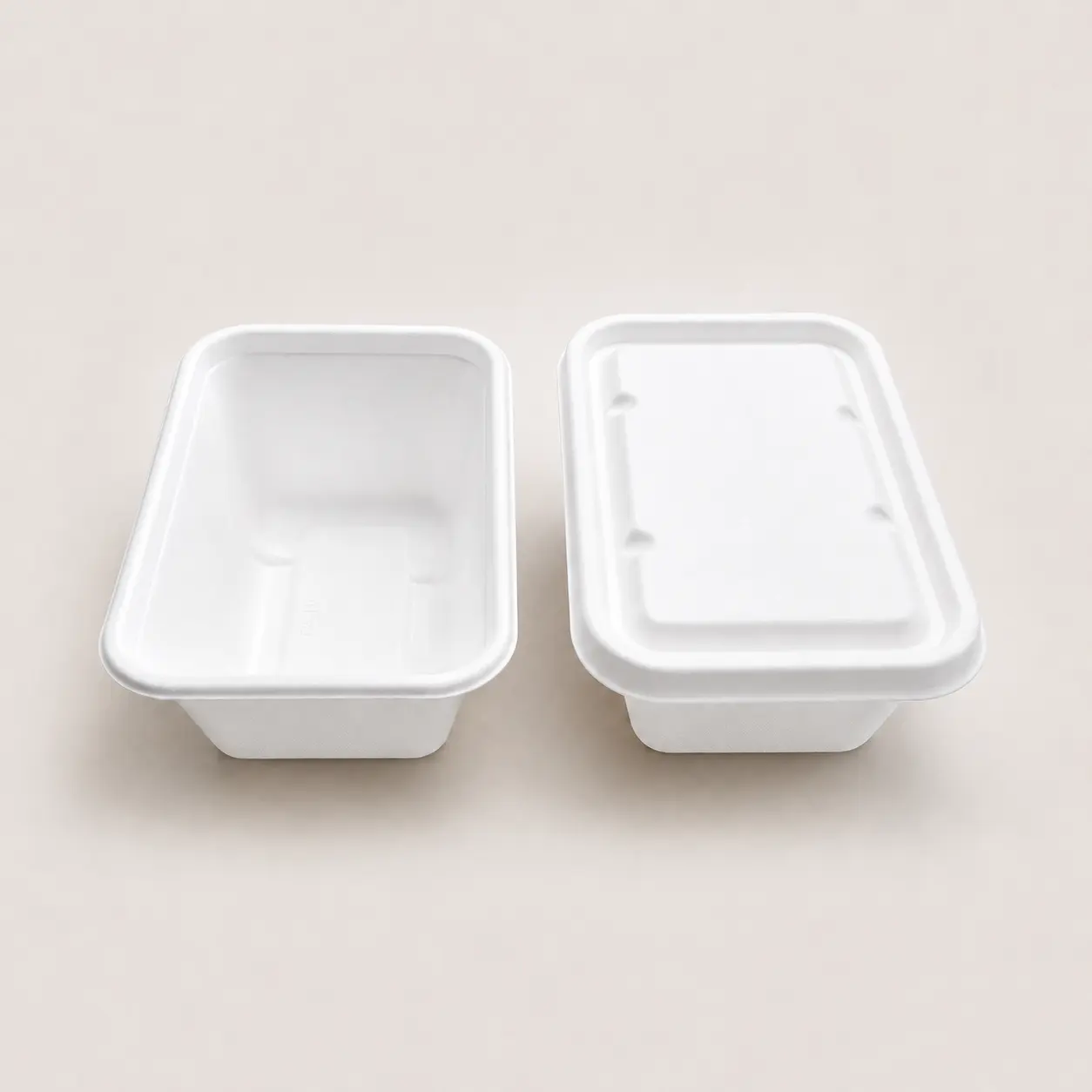 1000ml Molded Pulp Rectangular Food Container Open and Closed View 1000ml molded pulp rectangular food container shown without lid and with matching lid
