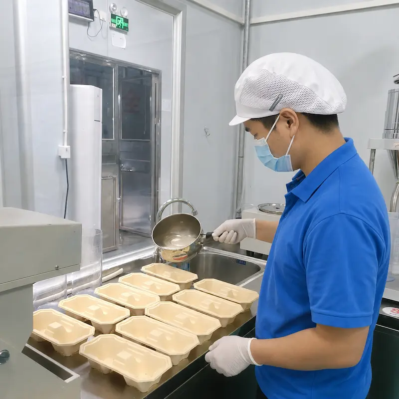 Molded pulp packaging production workshop and quality control